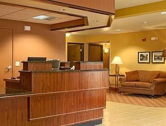 Hotel Ramada By Wyndham I-90 Lake Delton