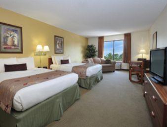 Ramada By Wyndham I-90 3* Lake Delton